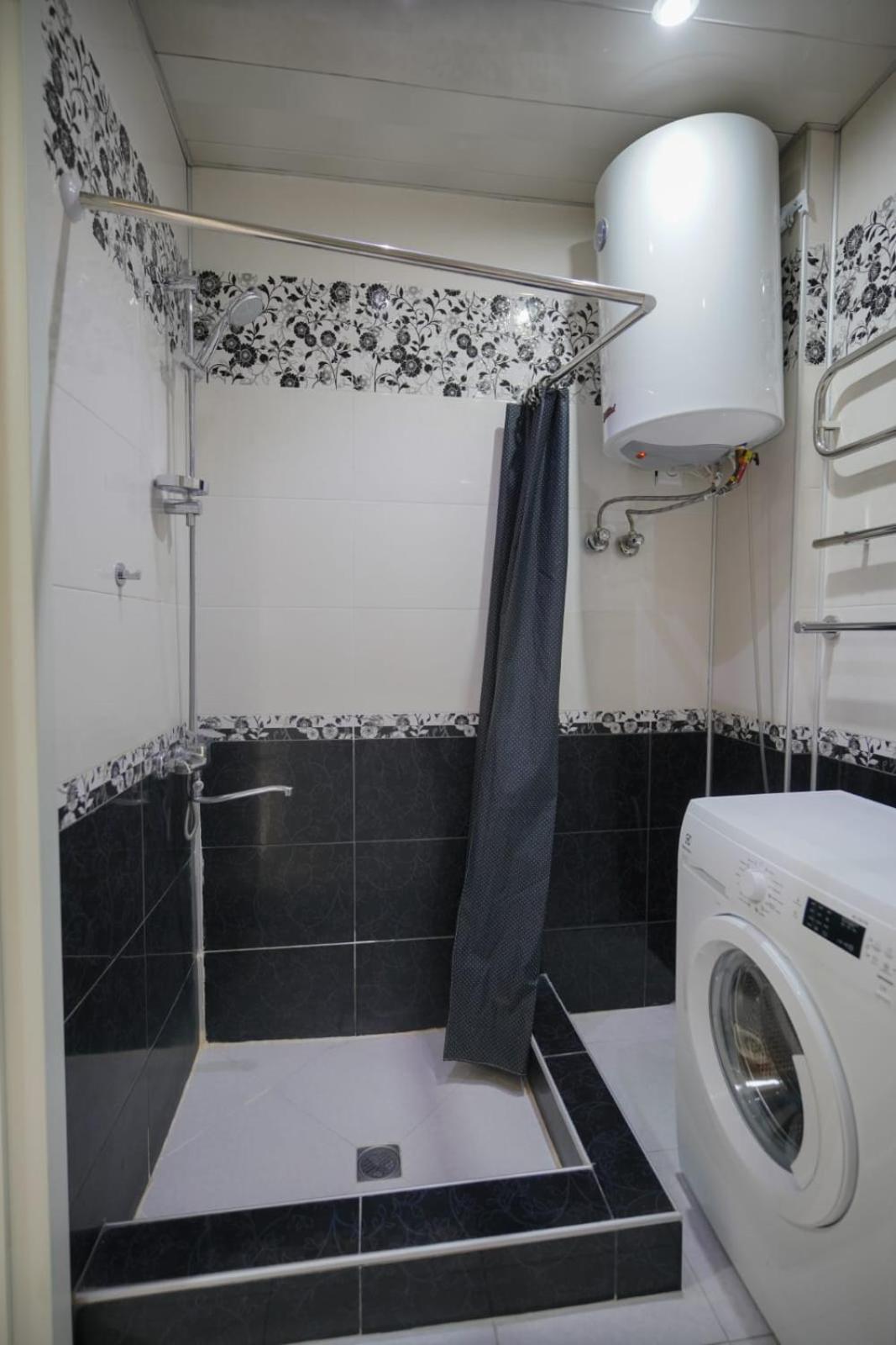 באטומי Apartment Orbi Dado מראה חיצוני תמונה