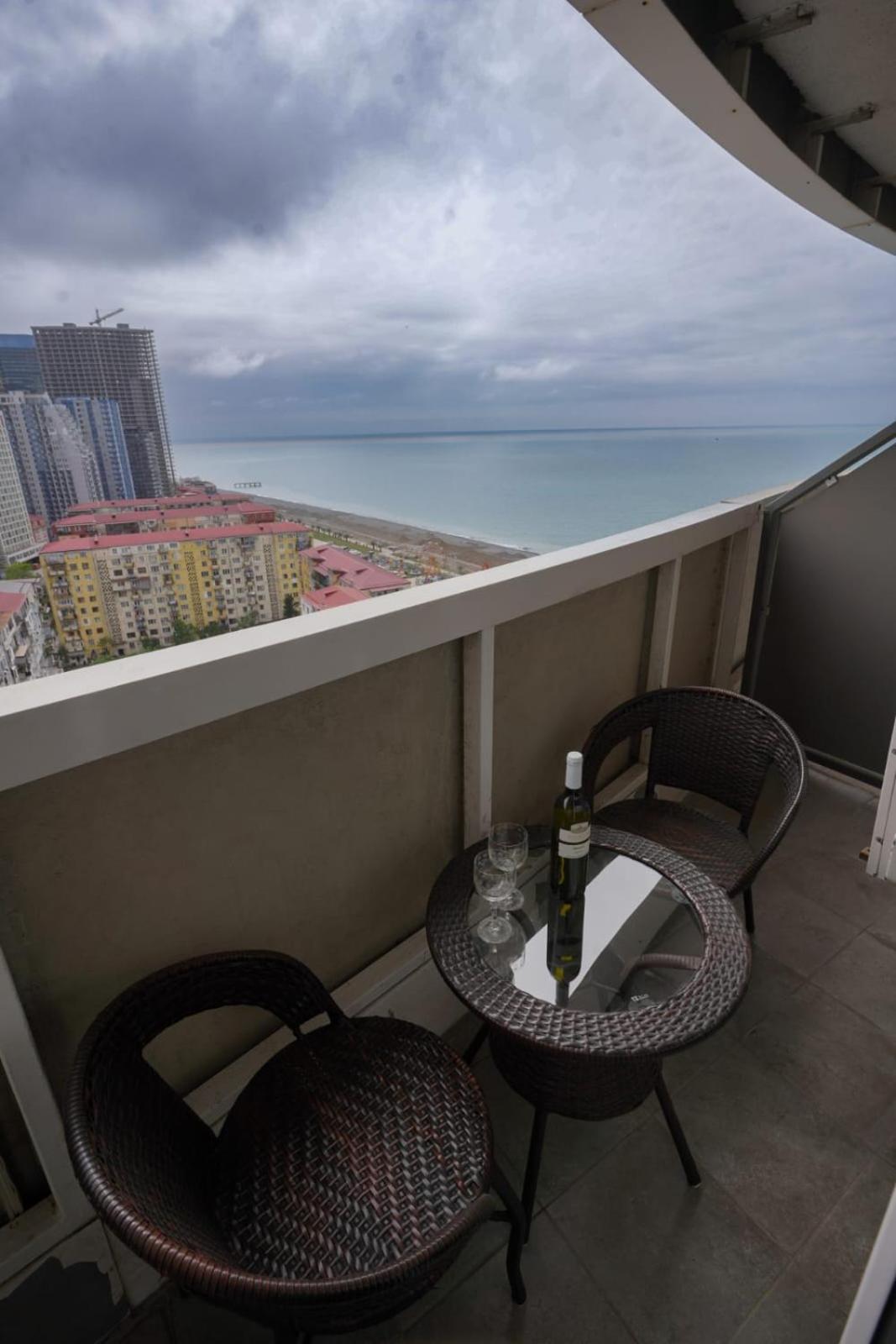 באטומי Apartment Orbi Dado מראה חיצוני תמונה